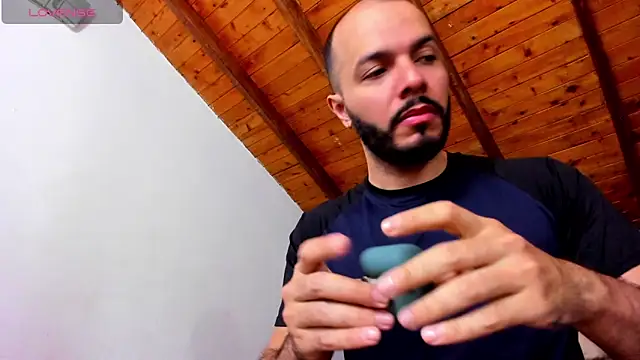 Tom Bailey online show from 02.17.26