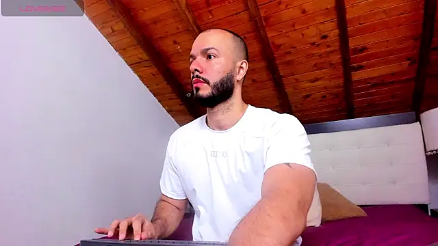 Tom Bailey online show from 03.03.26