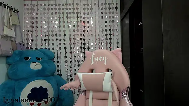 lucyy tay online show from 12.07.24