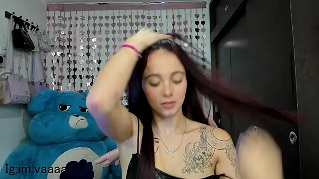 lucyy tay online show from 12.31.24