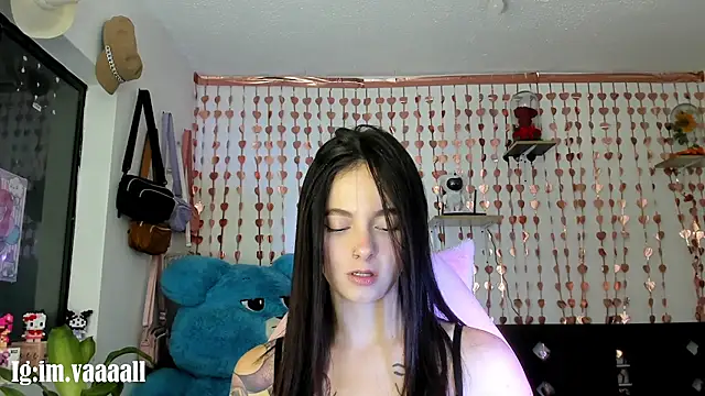 lucyy tay online show from 09.10.25