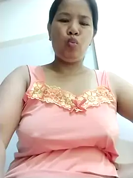 Snapshot of Lanyingxin18 chatting on 12.20.24 Lanyingxin18 online show from 12.20.24