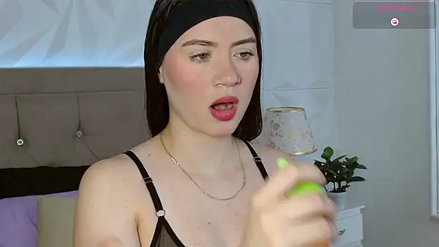 Gwen drew online show from 01.17.26