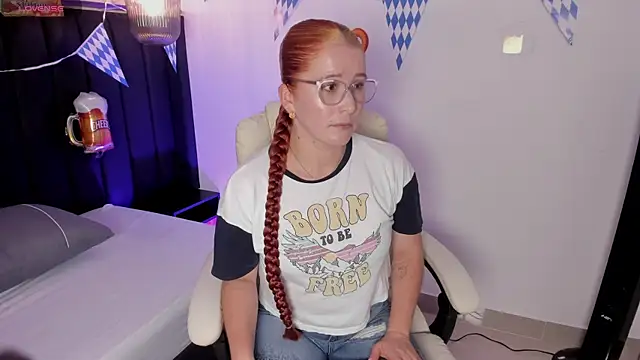 AllisonRoberts  online show from 09.25.25