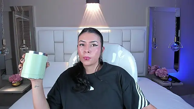 JessyEvans online show from 10.21.25