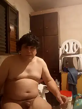 Snapshot of Claudiop2061 chatting on 10.06.25 Claudiop2061 online show from 10.06.25