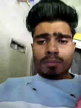 Snapshot of Yasha_14C_Creator chatting on 12.29.24 Yasha 14C Creator online show from 12.29.24