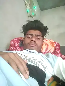 Snapshot of Yasha_14C_Creator chatting on 02.17.25 Yasha 14C Creator online show from 02.17.25