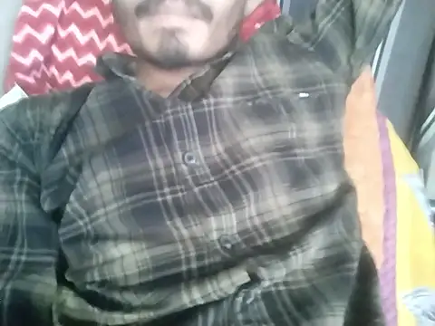 Snapshot of Yasha_14C_Creator chatting on 03.18.25 Yasha 14C Creator online show from 03.18.25