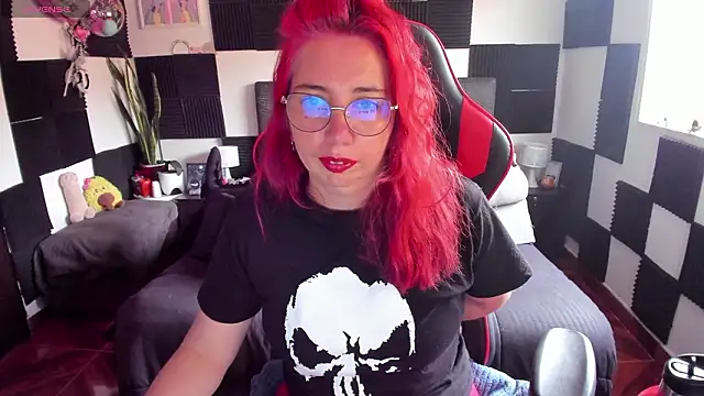 Snapshot of Ursula_fire chatting on 02.10.26 Ursula fire online show from 02.10.26