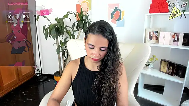 leslyflorez online show from 12.05.24