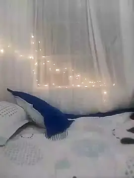 keterinjones--11 online show from 11.11.25