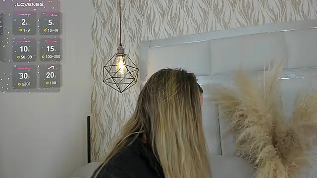 1m dalhia online show from 12.01.25