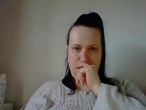 Snapshot of _squirty_cum_lady_ chatting on 02.18.25 squirty cum lady online show from 02.18.25
