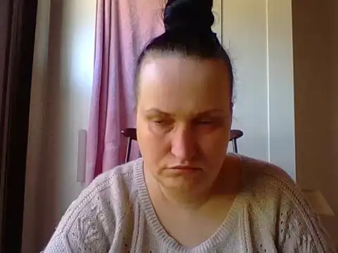Snapshot of _squirty_cum_lady_ chatting on 03.05.25 squirty cum lady online show from 03.05.25