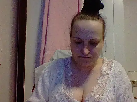 Snapshot of _squirty_cum_lady_ chatting on 03.09.25 squirty cum lady online show from 03.09.25