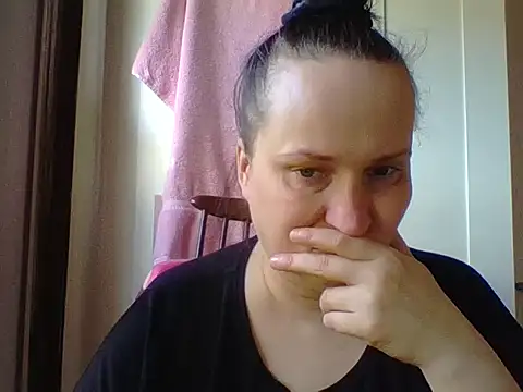 Snapshot of _squirty_cum_lady_ chatting on 03.17.25 squirty cum lady online show from 03.17.25