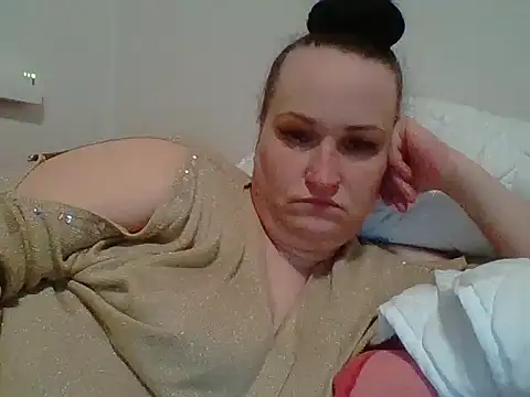 Snapshot of _squirty_cum_lady_ chatting on 03.22.25 squirty cum lady online show from 03.22.25