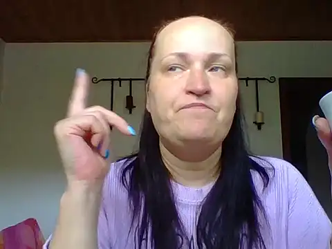 Snapshot of _squirty_cum_lady_ chatting on 09.11.25 squirty cum lady online show from 09.11.25