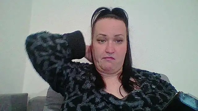  squirty cum lady  online show from 10.19.25