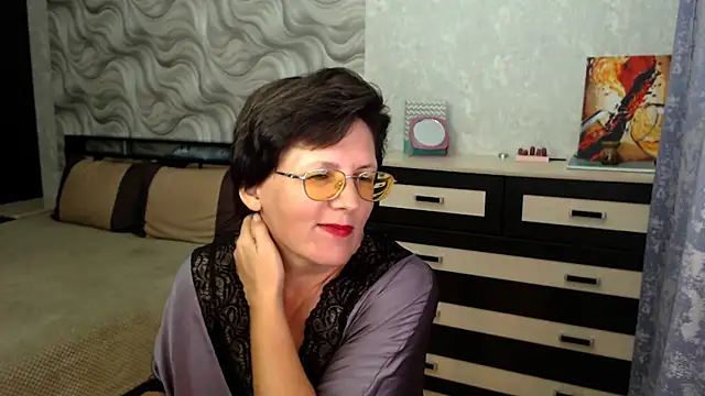 VitaCharm online show from 10.03.25