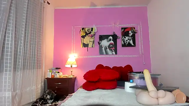 Niki Fox111 online show from 10.26.25