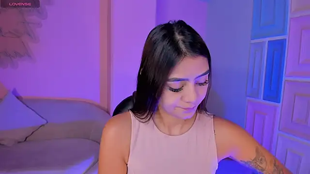 AllyJensen online show from 02.02.25