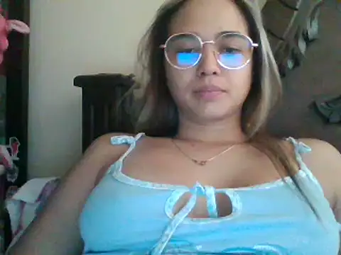 trianabell online show from 12.08.24