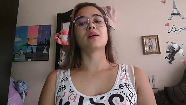 trianabell online show from 02.17.26