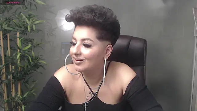 BustyAllyy online show from 01.01.25