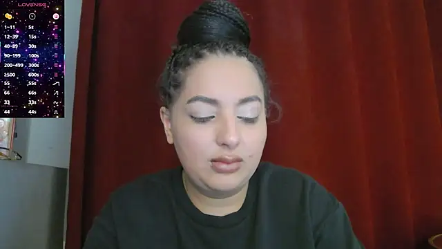 BustyAllyy online show from 10.24.25