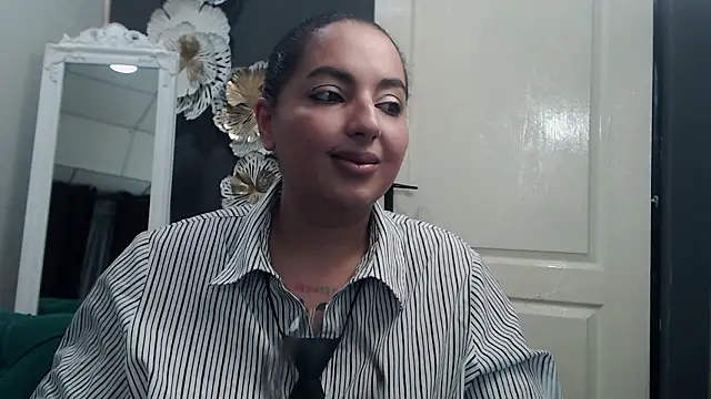 Snapshot of BustyAllyy chatting on 03.06.26 BustyAllyy online show from 03.06.26