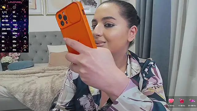 Snapshot of BustyAllyy chatting on 03.20.26 BustyAllyy online show from 03.20.26