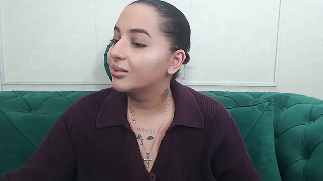 Snapshot of BustyAllyy chatting on 04.08.26 BustyAllyy online show from 04.08.26