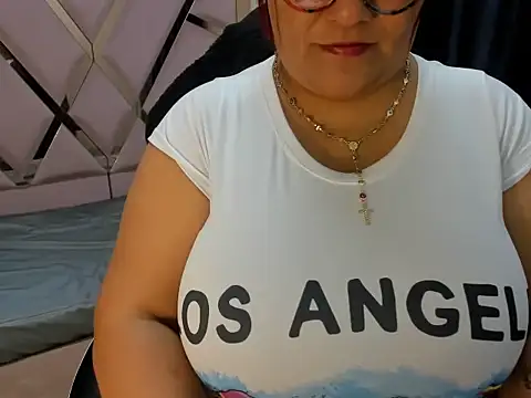 DaianaLutz online show from 09.26.25