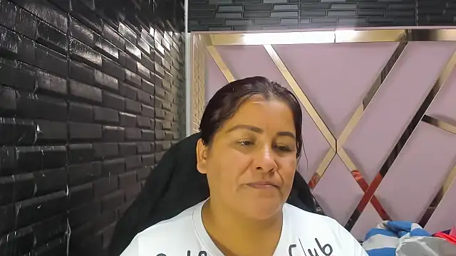 DaianaLutz online show from 11.27.25