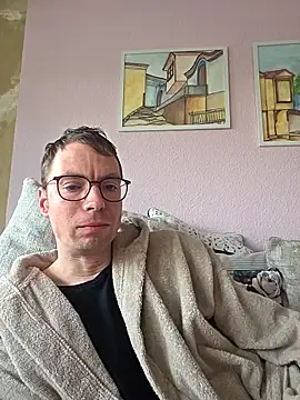 Schnubby1 online show from 02.20.26