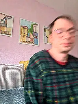 Schnubby1 online show from 03.17.26