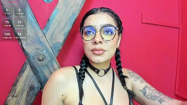 Snapshot of Foxy_Assh_ chatting on 07.05.26 Foxy Assh online show from 07.05.26