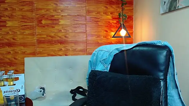 Bastiaan 28 online show from 12.22.24