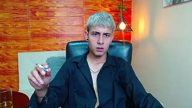 Bastiaan 28 online show from 12.27.24