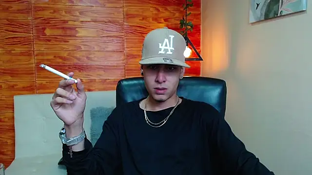 Bastiaan 28 online show from 12.31.24