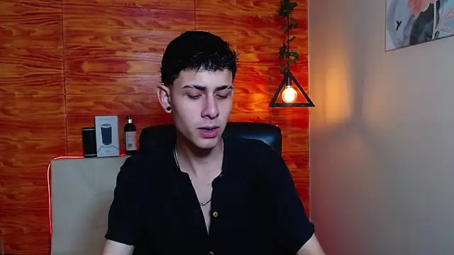 Bastiaan 28 online show from 01.24.25