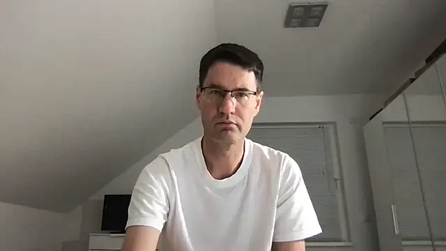 zxzx cam1 online show from 12.15.24