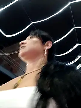 alondraabrown online show from 12.02.24