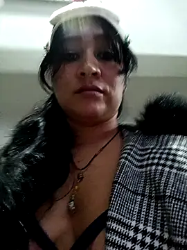 alondraabrown online show from 12.06.24