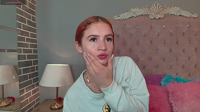 AdelaineBest online show from 09.24.25