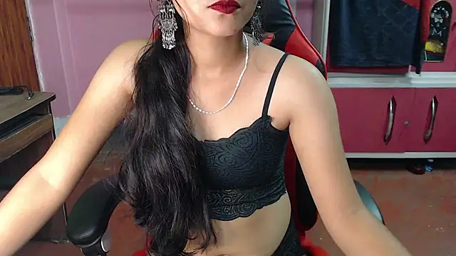 Angel Alison  online show from 02.18.25