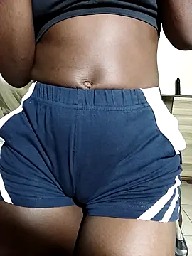 julietunderwoood online show from 03.15.25