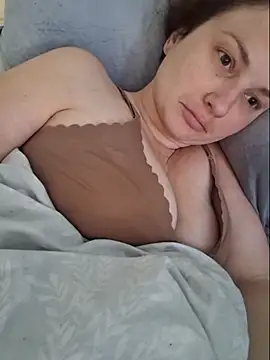 Snapshot of MilfyMrsRobinson chatting on 03.06.25 MilfyMrsRobinson online show from 03.06.25